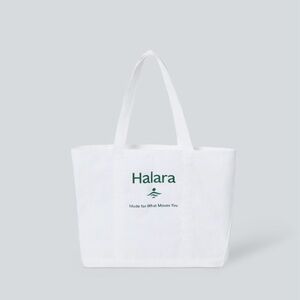 HALARA Classic White Tote Bag
